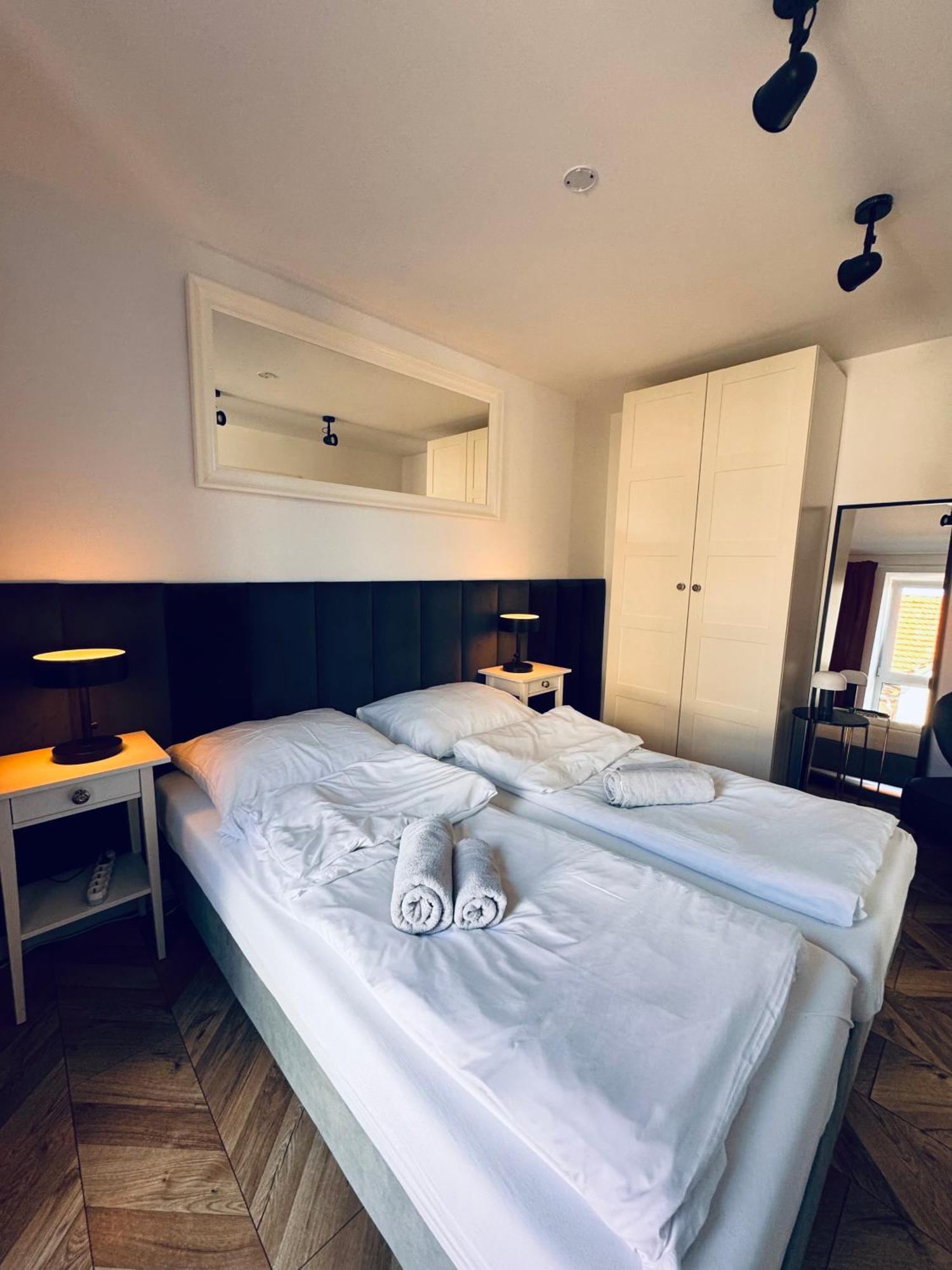 Apartamenty Zary Ngoại thất bức ảnh